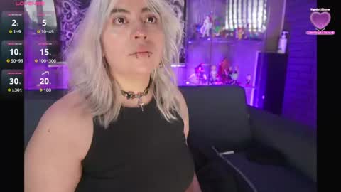 Snapshot of matti_sofia chatting on 07-18-26, 11:03 TATIANA AND ROUS online show from 07-18-26, 11:03