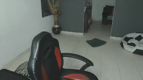 mattias     online show from 02-02-25, 11:00