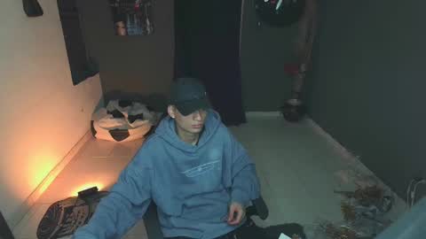 mattias     online show from 02-20-25, 03:45