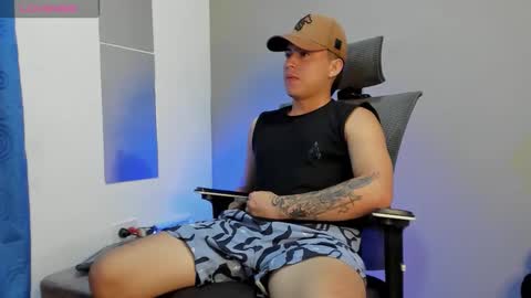 mattiwsmorris_ online show from 11-19-25, 03:45