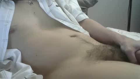 Snapshot of mattj318 chatting on 01-26-25, 06:06 mattj318 online show from 01-26-25, 06:06