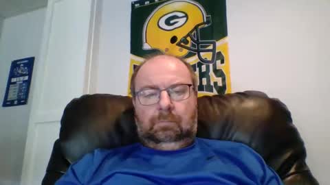 Snapshot of mattn4fun69 chatting on 12-15-25, 02:43 mattn4fun69 online show from 12-15-25, 02:43