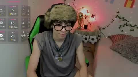 Snapshot of matty_spark chatting on 06-25-26, 01:59 matty_spark online show from 06-25-26, 01:59