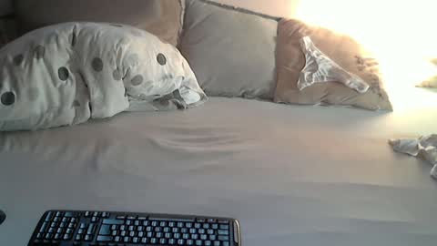 Snapshot of mattyrush chatting on 02-08-25, 02:27 Matty online show from 02-08-25, 02:27