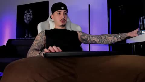 Matt online show from 11-14-25, 09:46