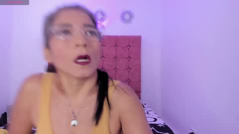 Snapshot of mature_bigass__ chatting on 01-23-25, 12:19 Maria online show from 01-23-25, 12:19