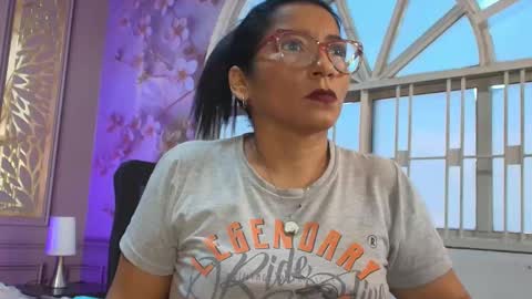 Snapshot of mature_bigass__ chatting on 12-03-25, 11:41 Maria online show from 12-03-25, 11:41