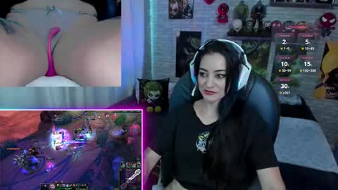 Snapshot of mature_gamer chatting on 11-04-25, 02:38 Nath online show from 11-04-25, 02:38