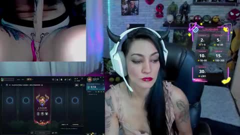 Snapshot of mature_gamer chatting on 11-14-25, 03:11 Nath online show from 11-14-25, 03:11