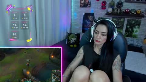 Snapshot of mature_gamer chatting on 11-15-25, 04:36 Nath online show from 11-15-25, 04:36