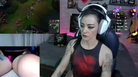 Snapshot of mature_gamer chatting on 06-13-26, 01:53 Nath online show from 06-13-26, 01:53