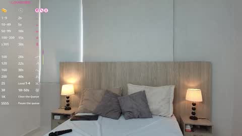 Snapshot of mature_katerin chatting on 12-22-25, 11:51 katerin online show from 12-22-25, 11:51