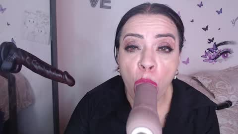 Snapshot of mature_liaa chatting on 03-17-26, 03:04 Mature liaa online show from 03-17-26, 03:04