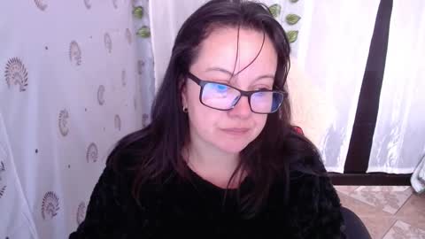 Sonia online show from 02-15-25, 04:23