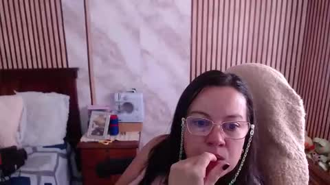 Sonia online show from 02-22-26, 03:32