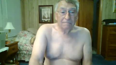 Snapshot of maturecouple1954 chatting on 03-12-25, 11:31 SXECPL55 at G mail Dot Com online show from 03-12-25, 11:31