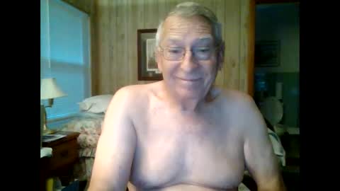 Snapshot of maturecouple1954 chatting on 09-15-25, 11:43 SXECPL55 at G mail Dot Com online show from 09-15-25, 11:43