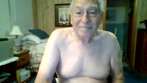 SXECPL55 at G mail Dot Com online show from 04-19-26, 10:47