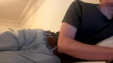 Snapshot of matureeloover chatting on 11-04-25, 07:02 matureeloover online show from 11-04-25, 07:02