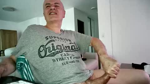 maturehotman online show from 05-19-26, 06:36