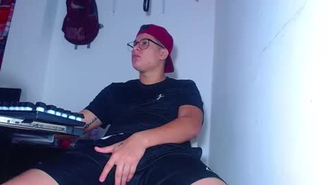 maty219 online show from 11-19-25, 12:49