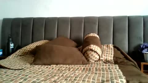 Snapshot of maudeluxe chatting on 06-22-26, 02:47 maudeluxe online show from 06-22-26, 02:47