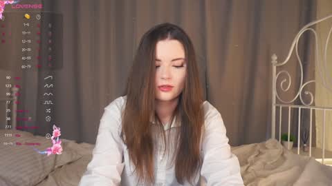 Lily online show from 02-06-25, 04:14