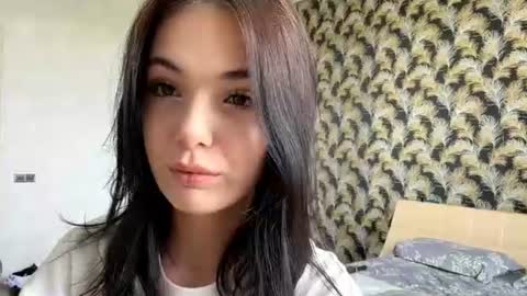 Snapshot of maudieyuan chatting on 06-29-26, 05:03 Lina online show from 06-29-26, 05:03