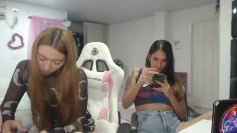 Snapshot of mauhype chatting on 02-13-26, 09:33 Mau and Lauren online show from 02-13-26, 09:33