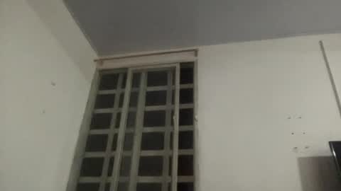 Snapshot of maurodcali chatting on 08-01-26, 02:33 maurodcali online show from 08-01-26, 02:33