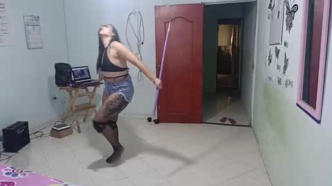 mauroluxandra online show from 02-24-25, 02:58