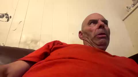 Snapshot of maverick7000 chatting on 10-10-25, 05:28 maverick7000 online show from 10-10-25, 05:28