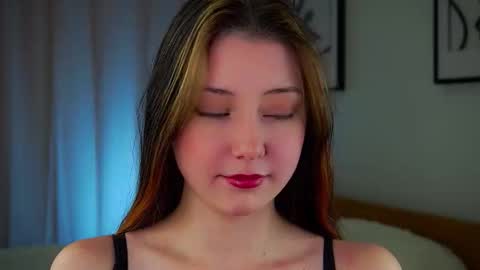 Eva online show from 11-14-25, 02:43