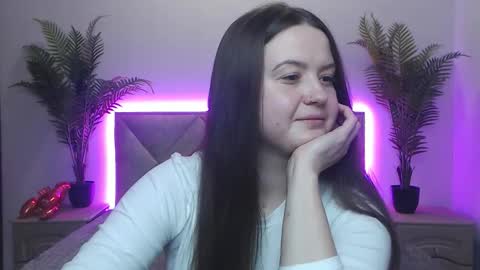 Snapshot of mavkacute chatting on 10-10-25, 06:40 MavkaCute online show from 10-10-25, 06:40