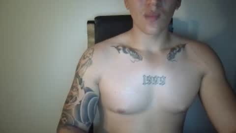 Snapshot of max1999__ chatting on 06-17-26, 02:51 Maxi Independent model online show from 06-17-26, 02:51