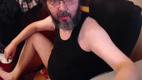 Snapshot of max818k chatting on 11-07-25, 05:51 Max online show from 11-07-25, 05:51