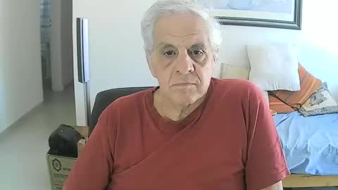 Snapshot of max_2017 chatting on 12-14-24, 07:14 max_2017 online show from 12-14-24, 07:14