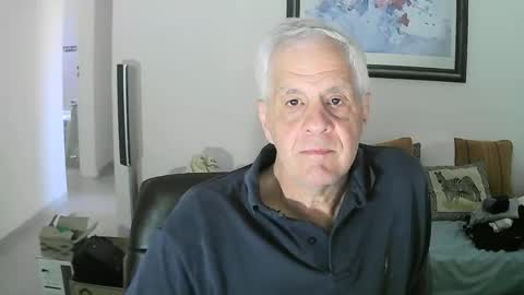 Snapshot of max_2017 chatting on 12-23-24, 09:08 max_2017 online show from 12-23-24, 09:08