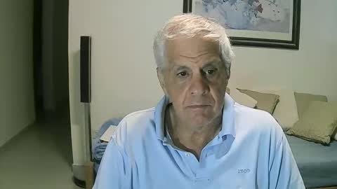 Snapshot of max_2017 chatting on 11-22-25, 02:43 max_2017 online show from 11-22-25, 02:43