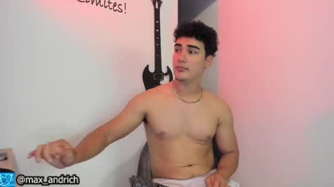 Max... online show from 10-28-25, 02:04