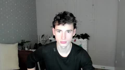 Snapshot of max_foks chatting on 01-07-26, 07:55 Max online show from 01-07-26, 07:55