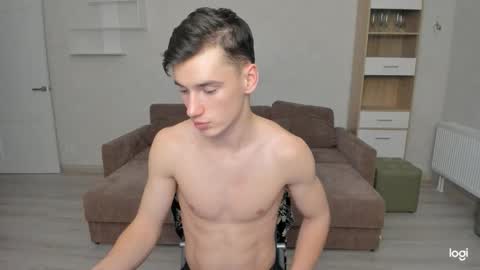 Snapshot of max_foks_ chatting on 02-16-26, 05:31 max_foks_ online show from 02-16-26, 05:31