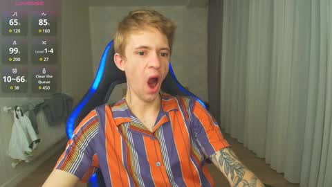 Max Gen with tats 24years  And Ethan without tats 20 years online show from 12-24-24, 11:11