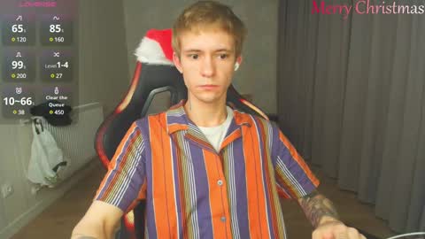 Max Gen with tats 24years  And Ethan without tats 20 years online show from 12-25-24, 11:31