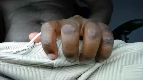 MAX online show from 03-21-26, 06:00