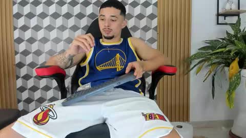 max_jowel online show from 12-23-25, 03:48