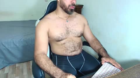 max_love25 online show from 02-21-26, 07:37