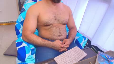 max_love25 online show from 03-30-26, 08:54