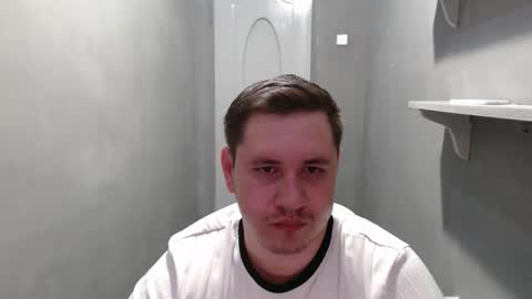 Snapshot of max_marlyn chatting on 05-30-26, 07:16 Max Marlyn online show from 05-30-26, 07:16