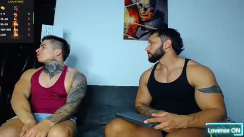 Snapshot of max_mayer chatting on 03-10-25, 04:17 Maximo Mayer online show from 03-10-25, 04:17